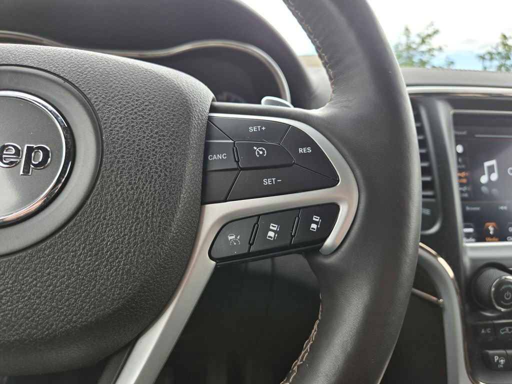Used 2018 Jeep Grand Cherokee Summit AWD/4WD image 19