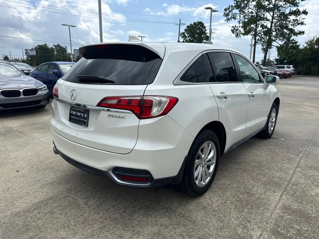 Used 2017 Acura RDX w/ Technology Package FWD image 5