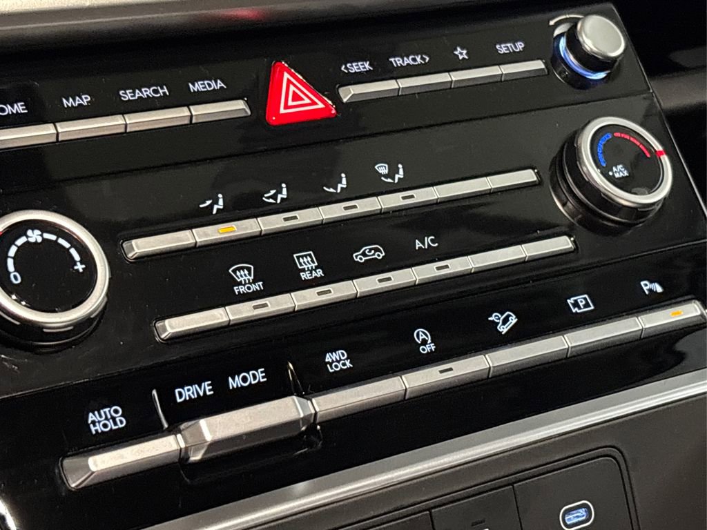 New 2026 Hyundai Santa Fe SE AWD/4WD image 17