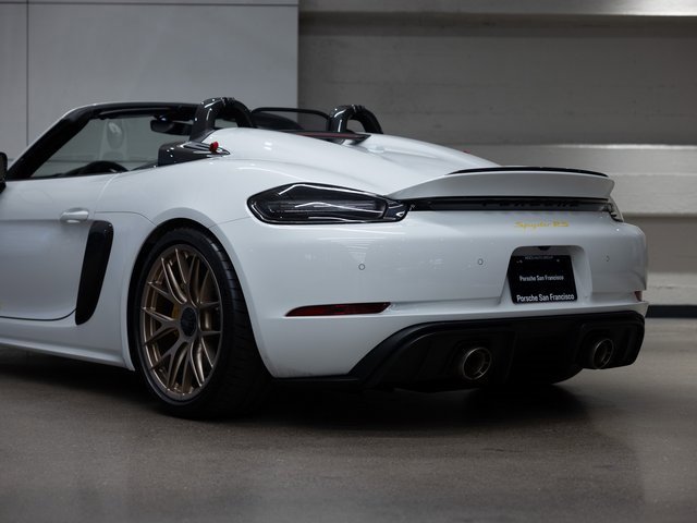 Certified 2025 Porsche 718 Boxster Spyder RS image 30