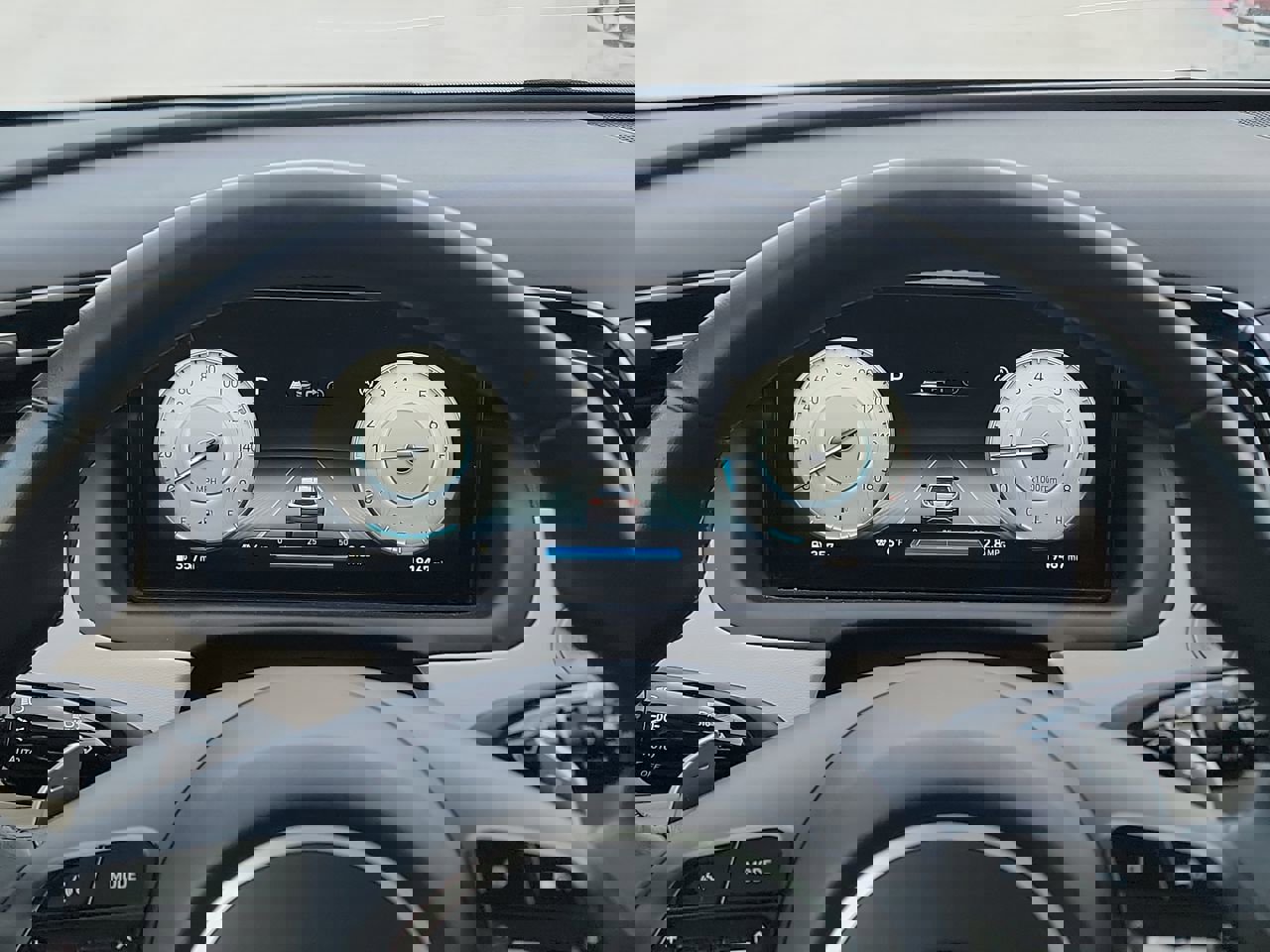 Used 2024 Hyundai Tucson Limited image 15