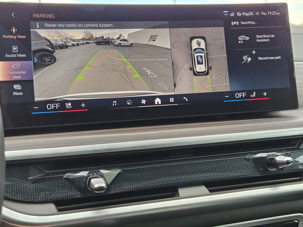 Certified 2025 BMW X5 xDrive50e w/ Parking Assistance Package image 19