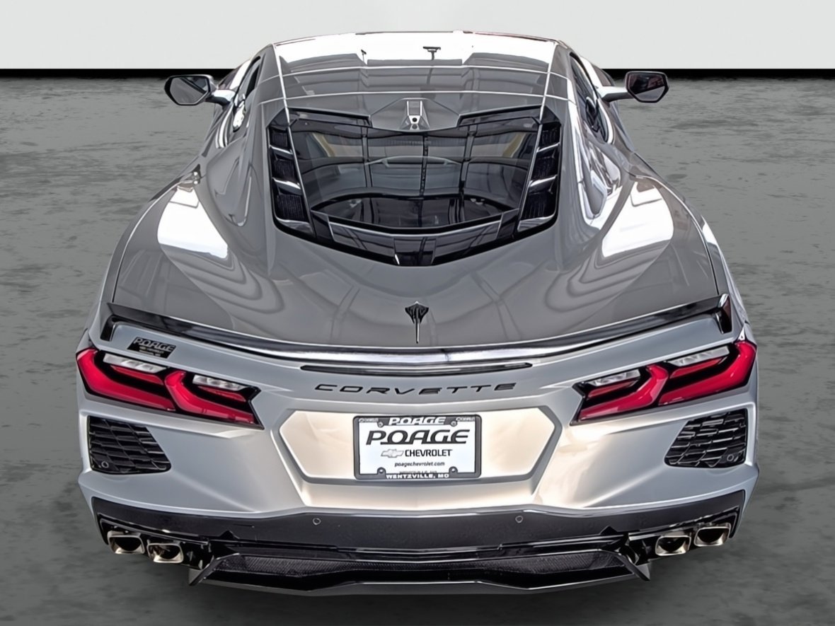 Used 2022 Chevrolet Corvette Stingray Preferred Cpe w/ 2LT image 3