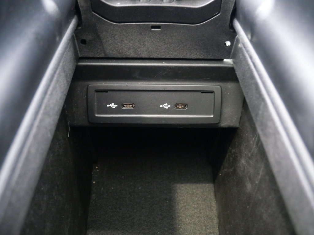 Used 2023 Mercedes-Benz CLA 250 4MATIC image 23