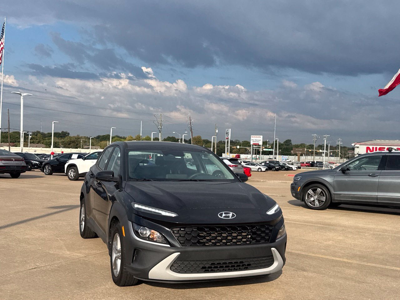 Used 2022 Hyundai Kona SE FWD image 3