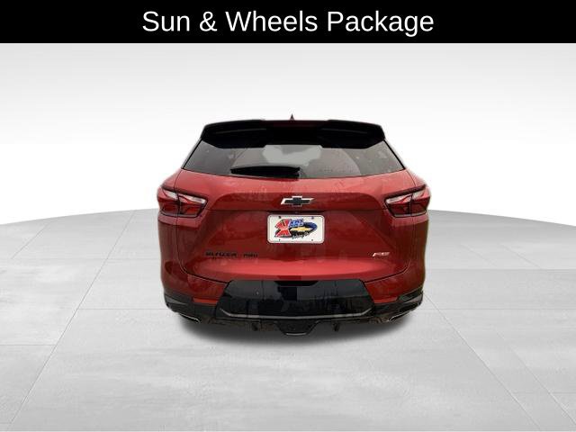 Used 2019 Chevrolet Blazer RS w/ Sun and Wheels Package AWD/4WD image 6