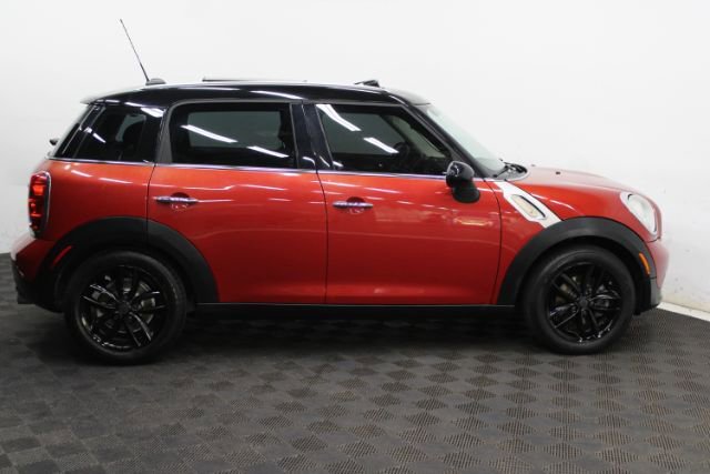 Used 2016 MINI Cooper Countryman FWD image 4