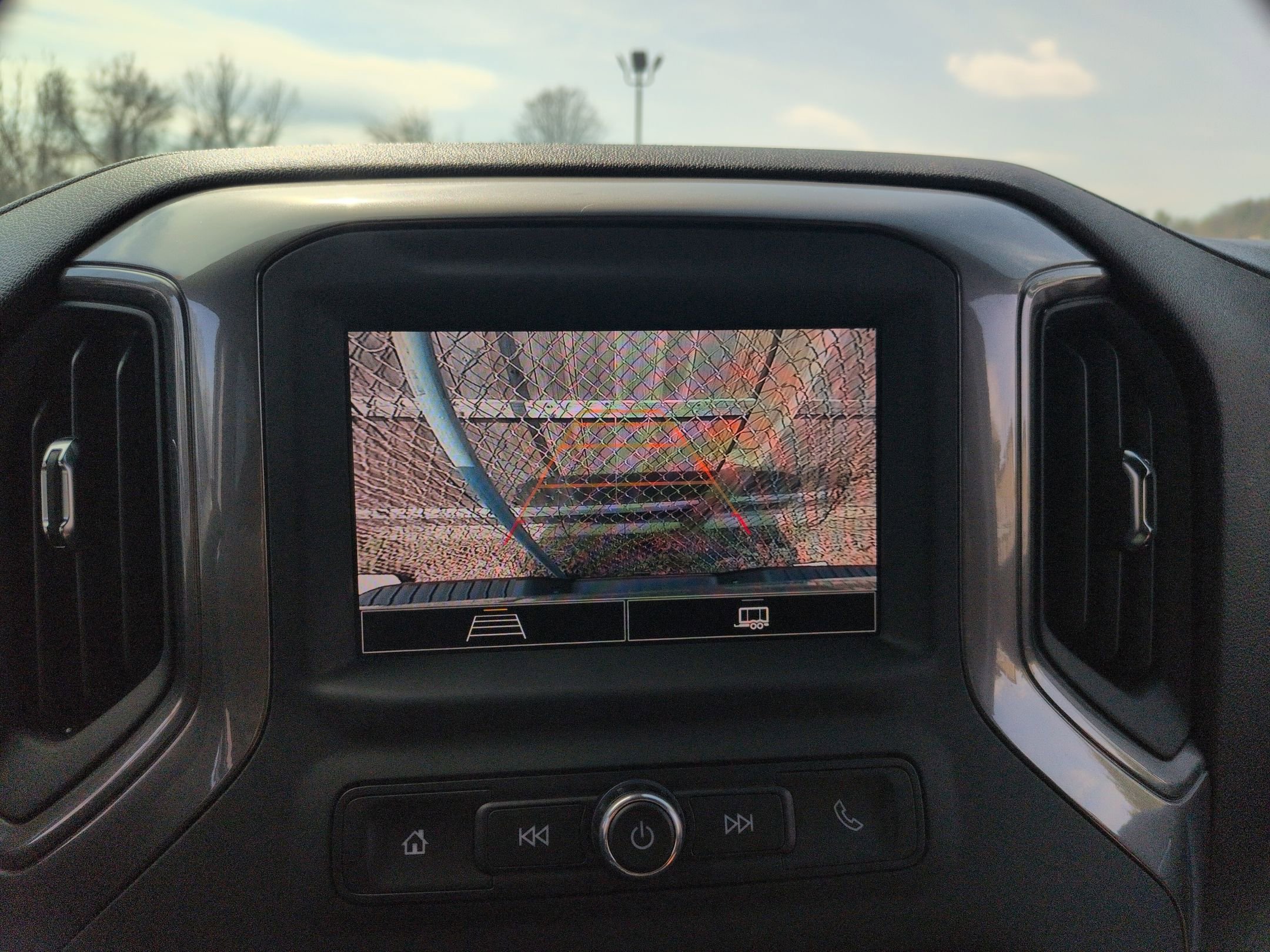 Used 2025 Chevrolet Silverado 2500 Custom w/ Custom Value Package image 11