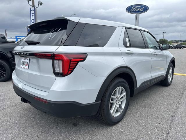 New 2026 Ford Explorer Active RWD image 5