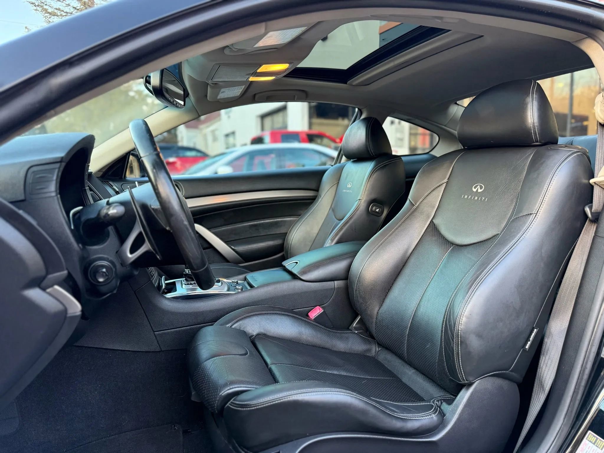 Used 2012 INFINITI G37 x Coupe w/ Premium Pkg image 25