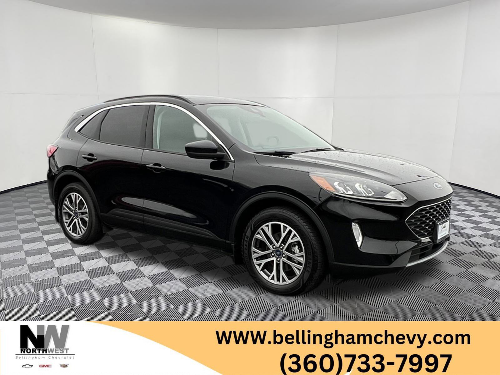 Used 2021 Ford Escape SEL w/ Technology Package image 1