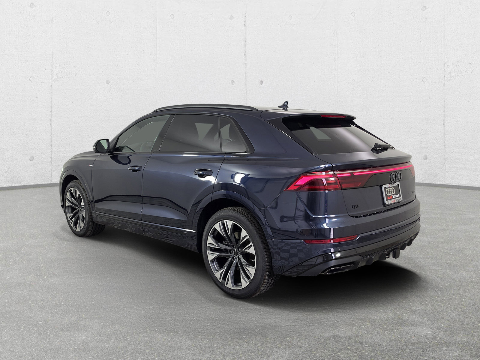 New 2027 Audi Q8 Premium Plus AWD/4WD image 4