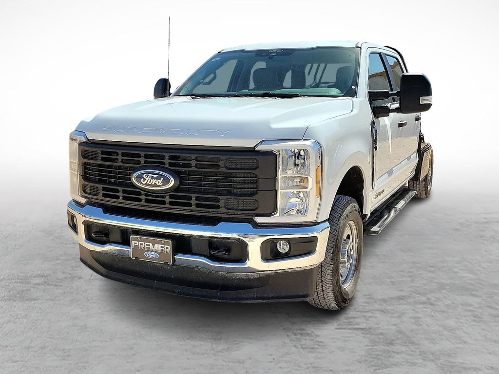 Used 2025 Ford F250 XL w/ XL Chrome Package image 4