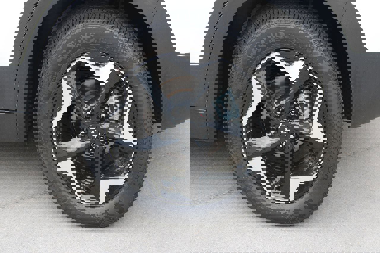 Used 2025 Kia Seltos S image 25