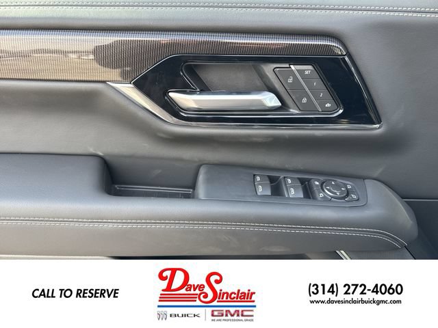 New 2026 GMC Yukon XL Elevation AWD/4WD image 13