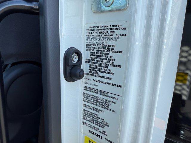 New 2024 Chevrolet Low Cab Forward image 27