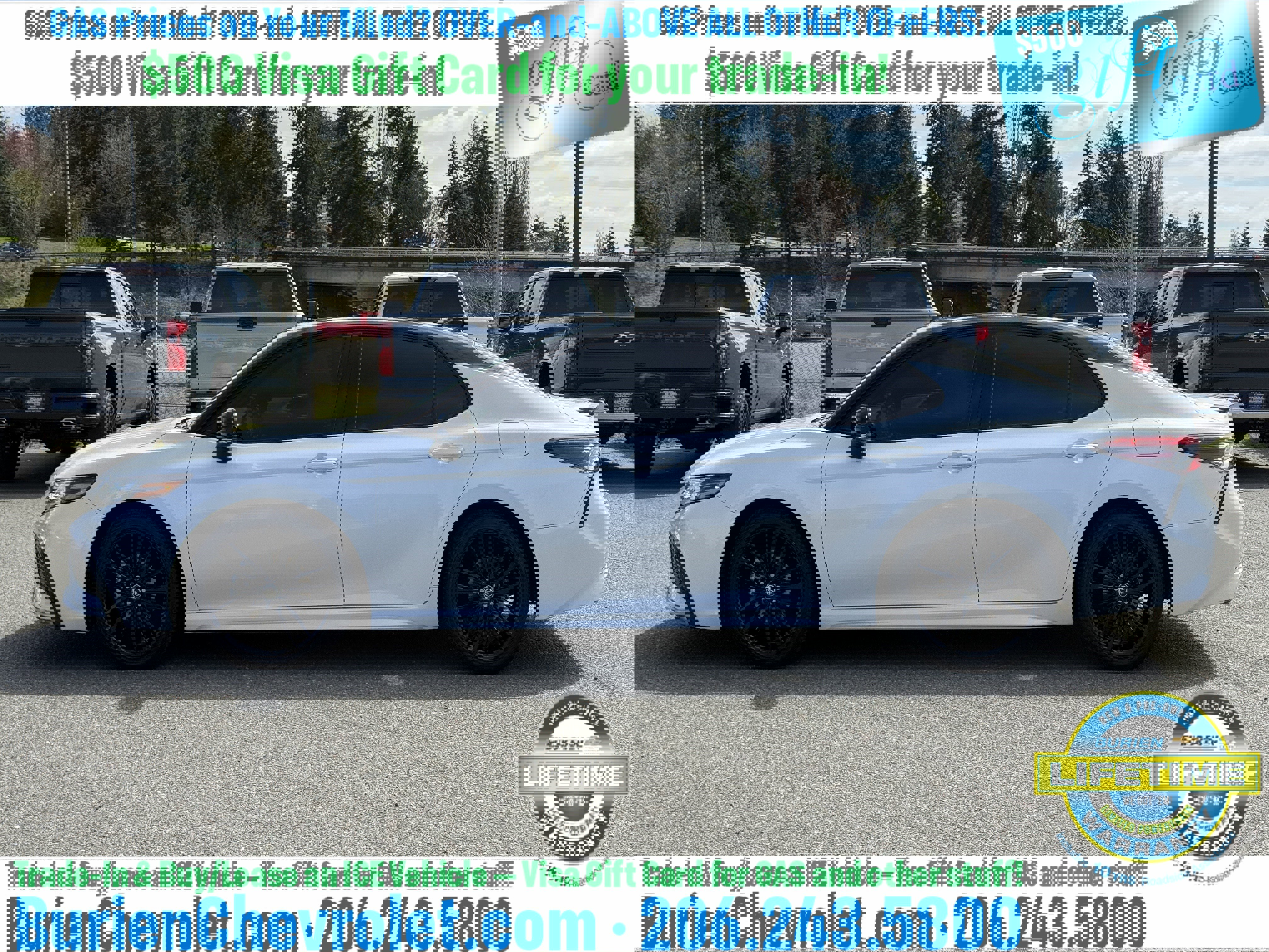 Used 2023 Toyota Camry XSE w/ Navigation Package FWD image 2