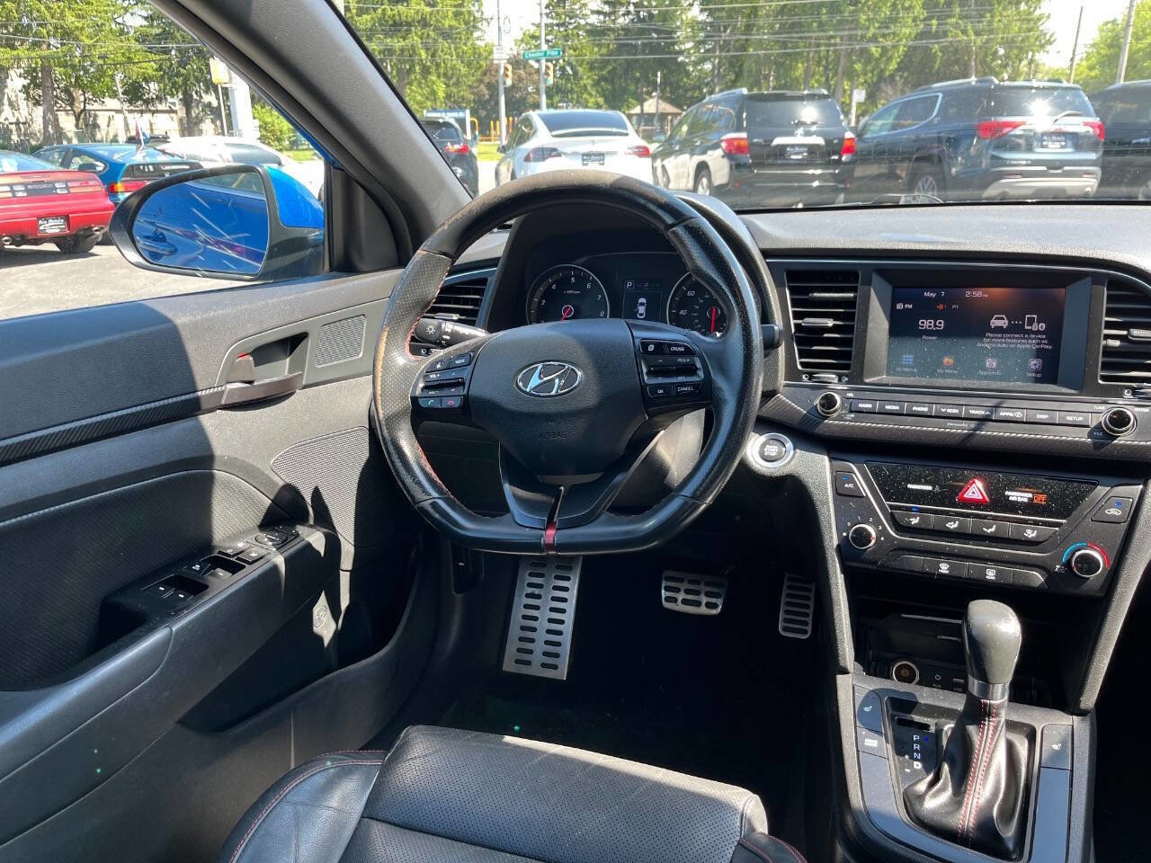 Used 2018 Hyundai Elantra Sport FWD image 13