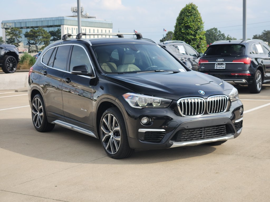 Used 2017 BMW X1 xDrive28i AWD/4WD image 3