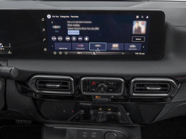 New 2026 Nissan Sentra SR FWD image 7
