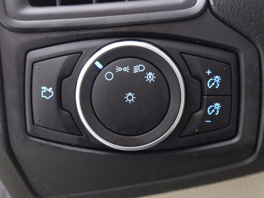 Used 2018 Ford Focus SE image 10