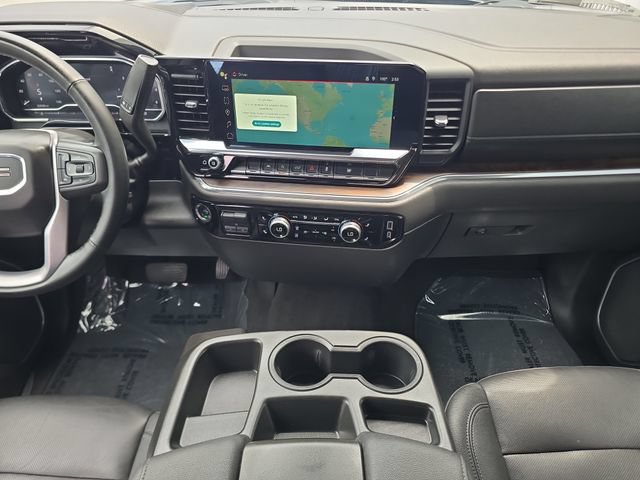 Certified 2025 GMC Sierra 1500 SLT RWD image 13
