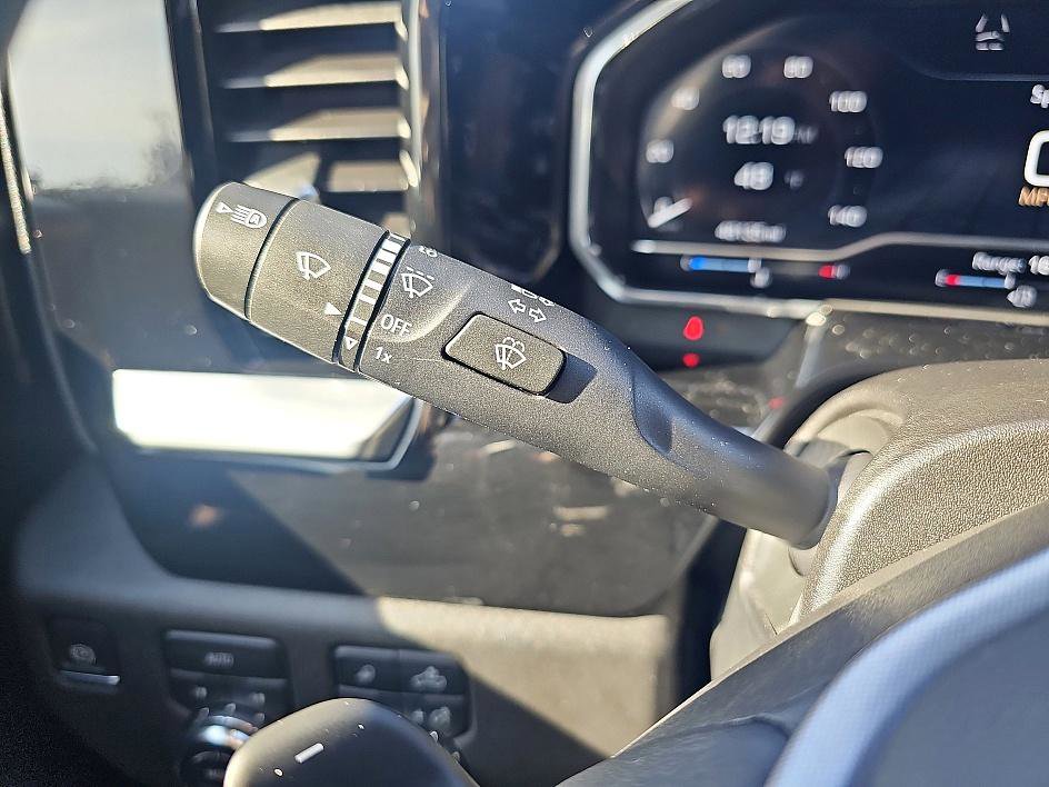 Used 2022 GMC Sierra 1500 Elevation w/ Preferred Package image 20