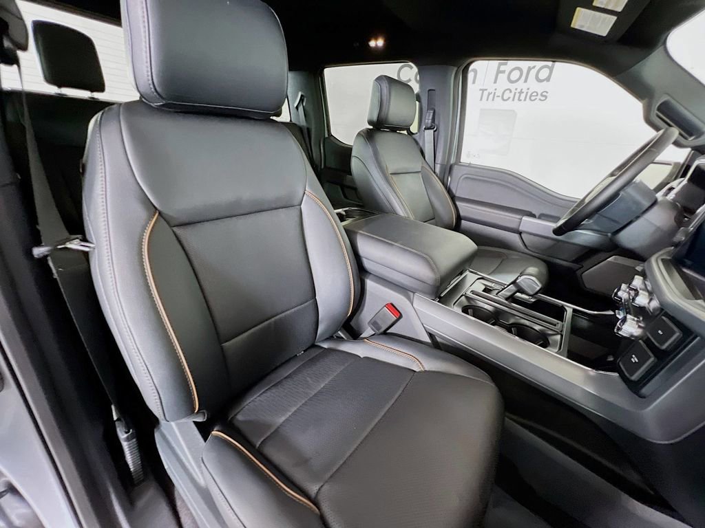 New 2025 Ford F150 Lariat w/ Equipment Group 501A Mid image 17