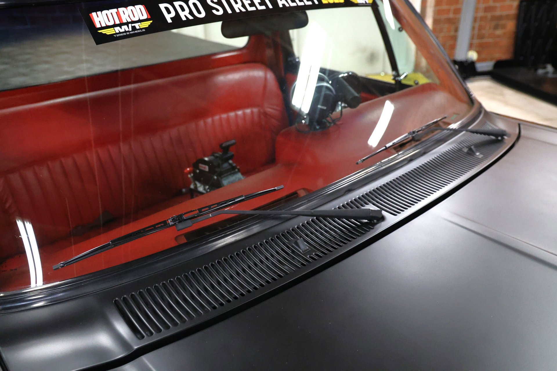 Used 1992 Dodge D/W Truck 150 image 28