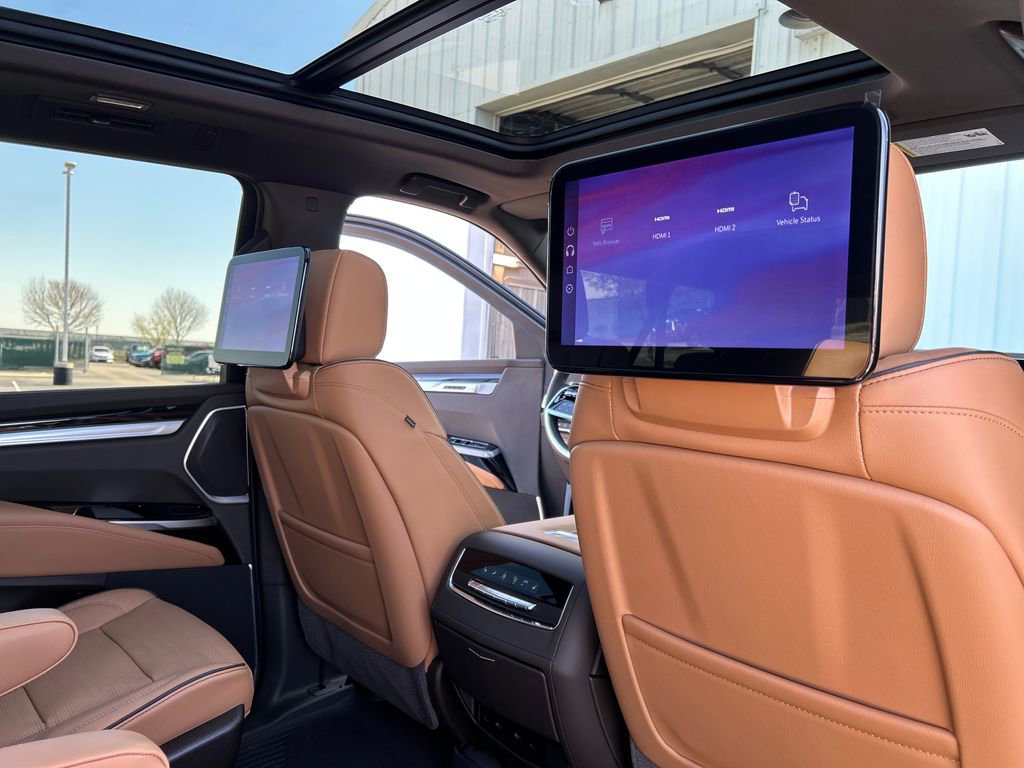 New 2026 Cadillac Escalade ESV Luxury image 58