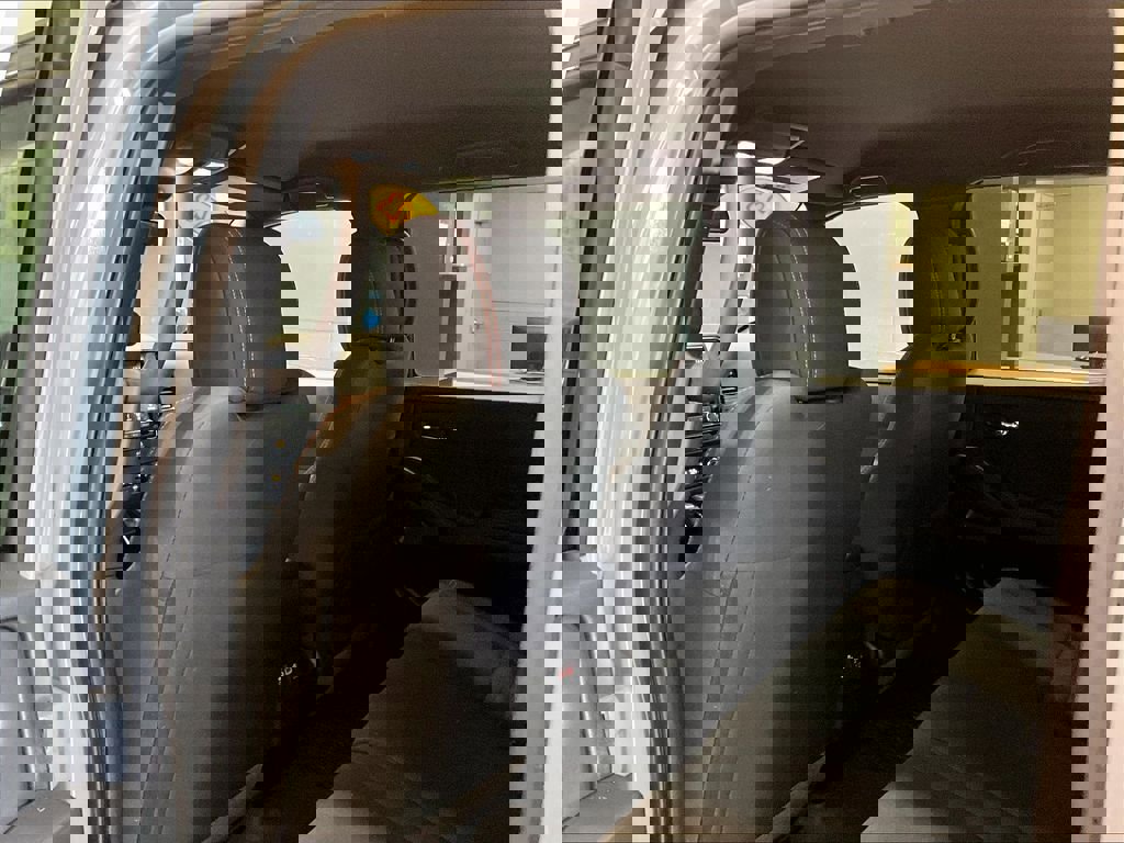 Used 2023 Nissan Frontier PRO-4X w/ Pro Convenience Package image 22