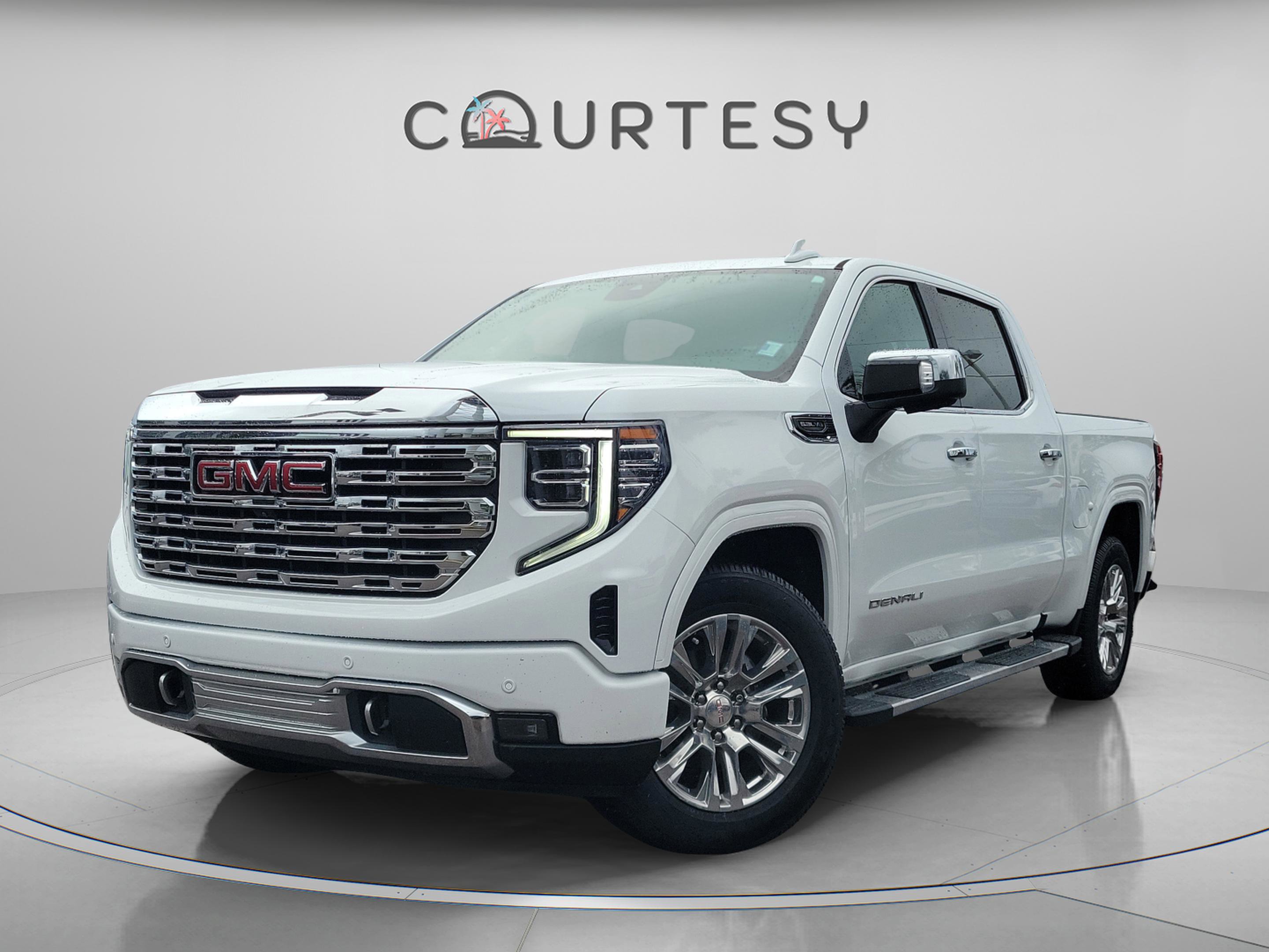 Used 2022 GMC Sierra 1500 Denali image 1