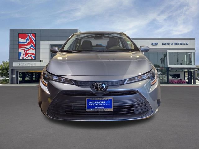 Used 2024 Toyota Corolla LE image 2