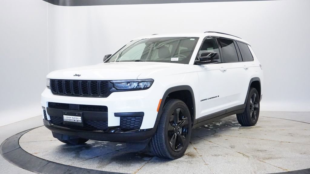 Used 2023 Jeep Grand Cherokee L Laredo image 1