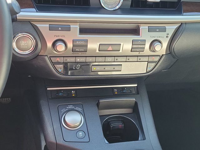 Used 2015 Lexus ES 350 w/ Premium Package FWD image 25