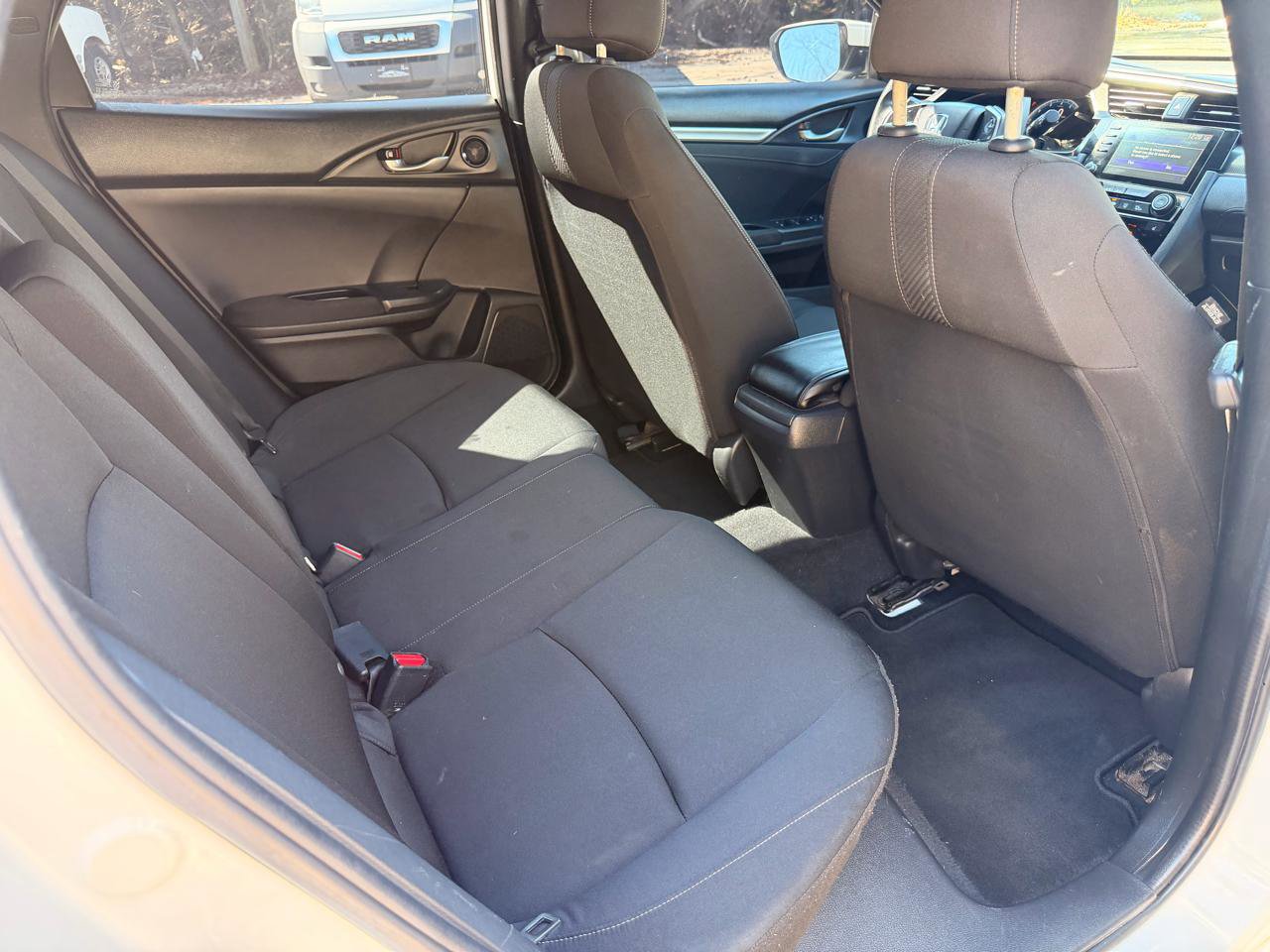 Used 2019 Honda Civic EX image 31