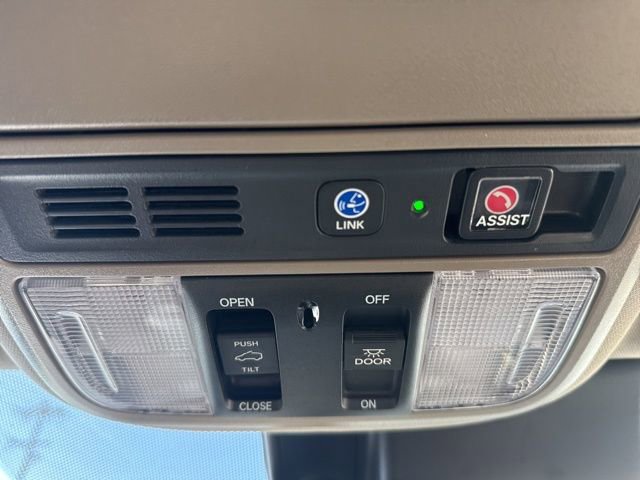 Used 2021 Honda Pilot Touring image 39