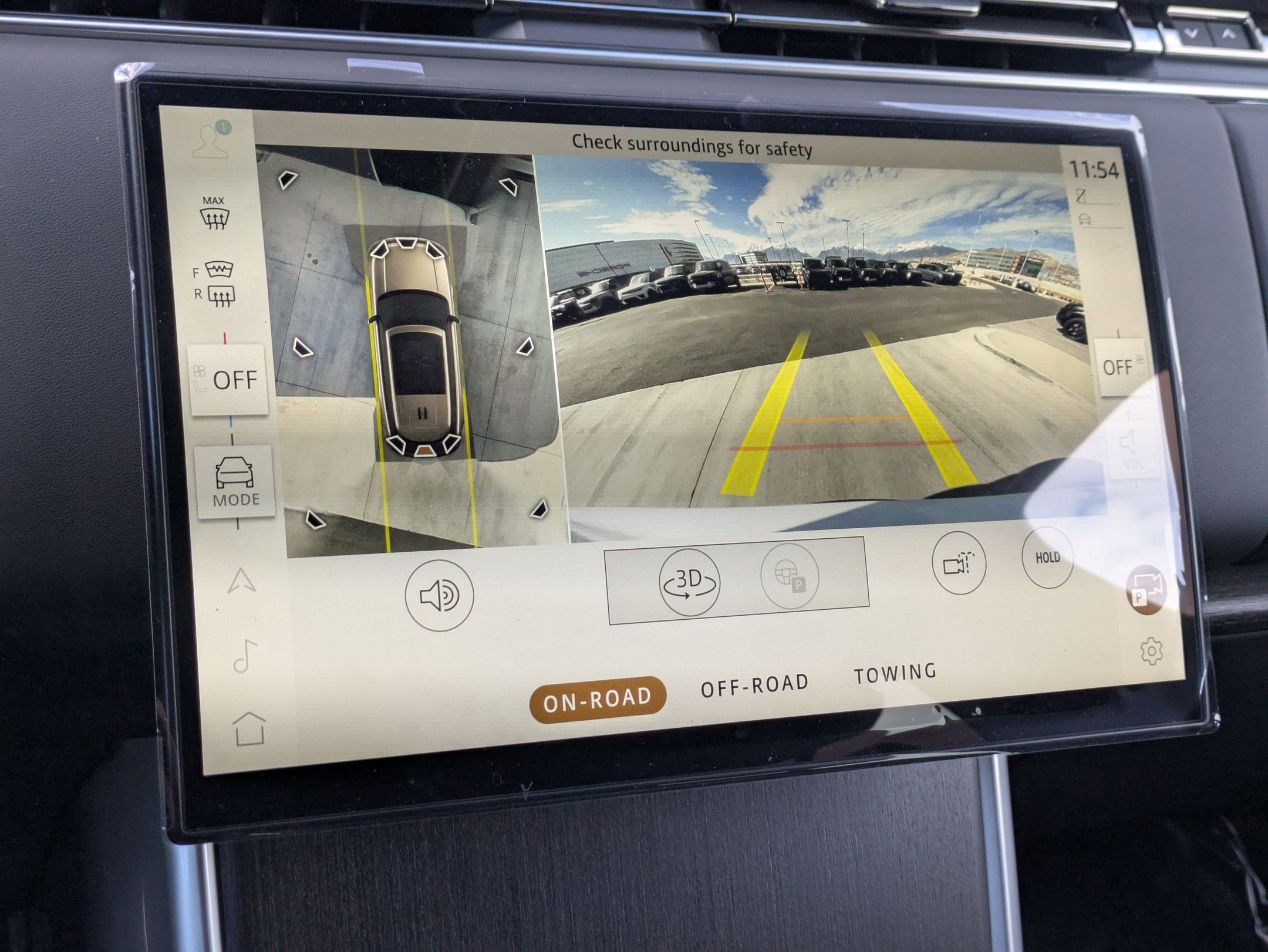 New 2026 Land Rover Range Rover Long Wheelbase SE image 13