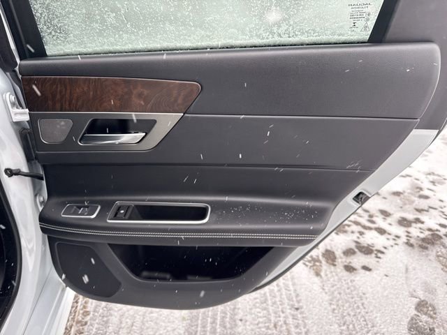 Used 2020 Jaguar XF Checkered Flag image 22