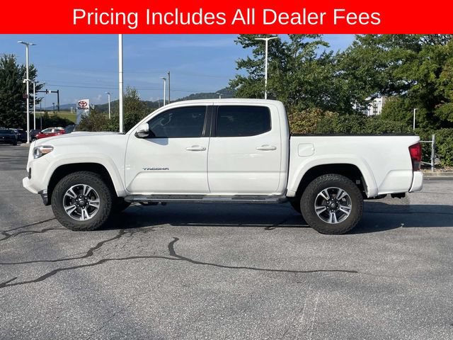 Used 2017 Toyota Tacoma TRD Sport w/ Tow Package (A/T) AWD/4WD image 2
