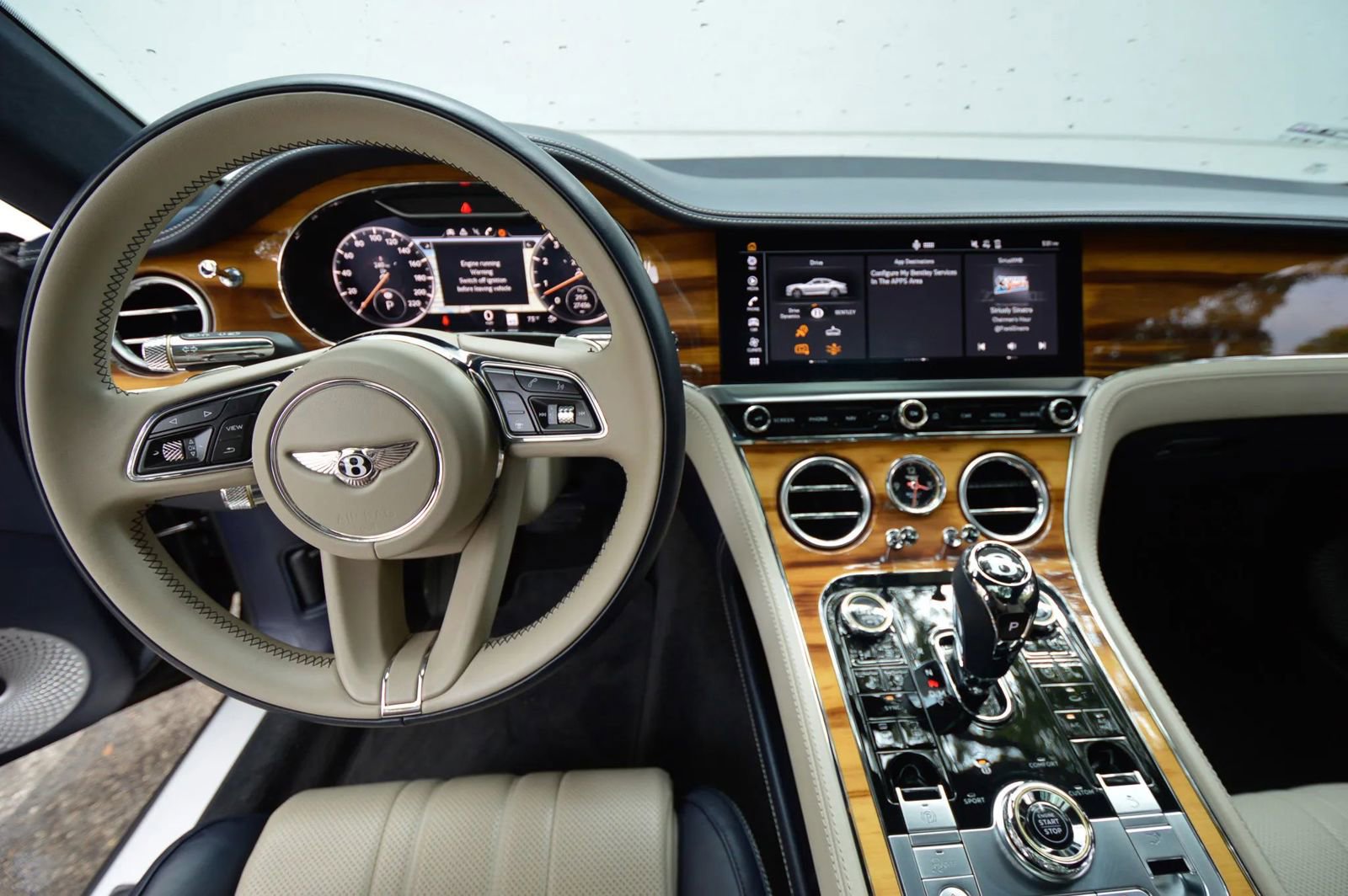 Used 2021 Bentley Continental GT image 29