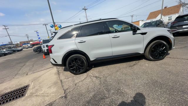 Certified 2023 Kia Sorento SX image 10