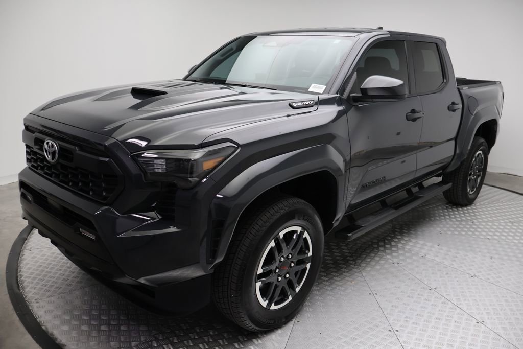 Certified 2024 Toyota Tacoma TRD Sport image 2