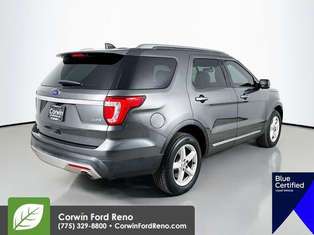 Used 2017 Ford Explorer XLT w/ Equipment Group 202A AWD/4WD image 10