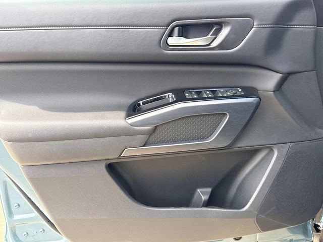 New 2026 Nissan Pathfinder SL w/ SL Premium Package FWD image 21
