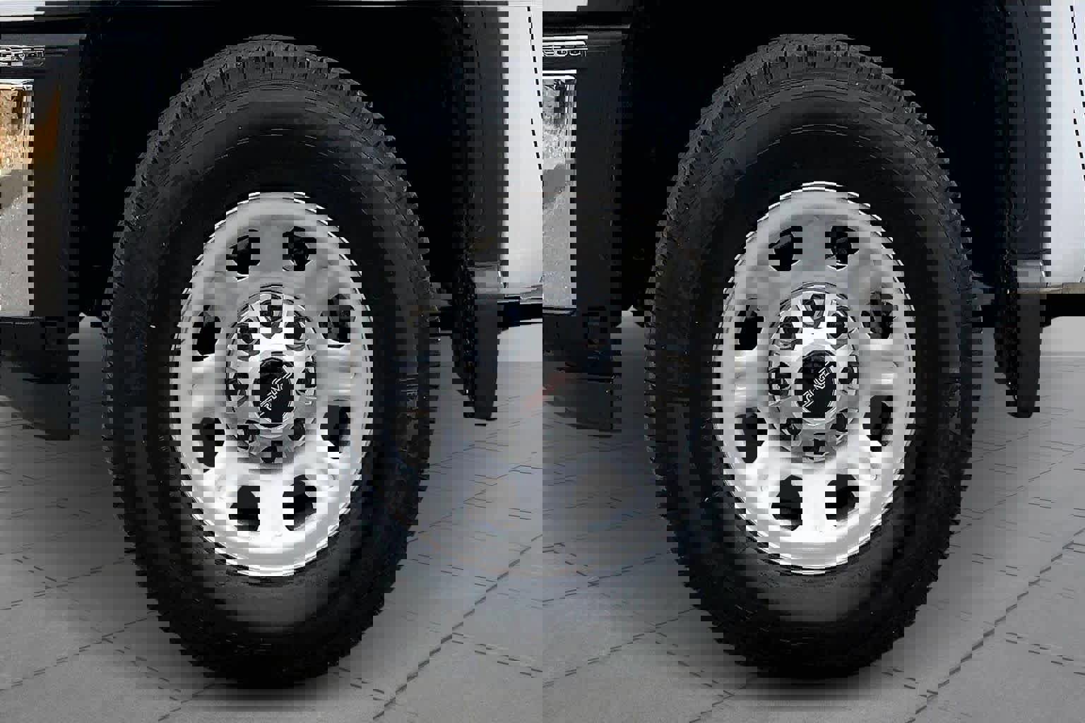 Used 2024 GMC Sierra 2500 Pro image 11