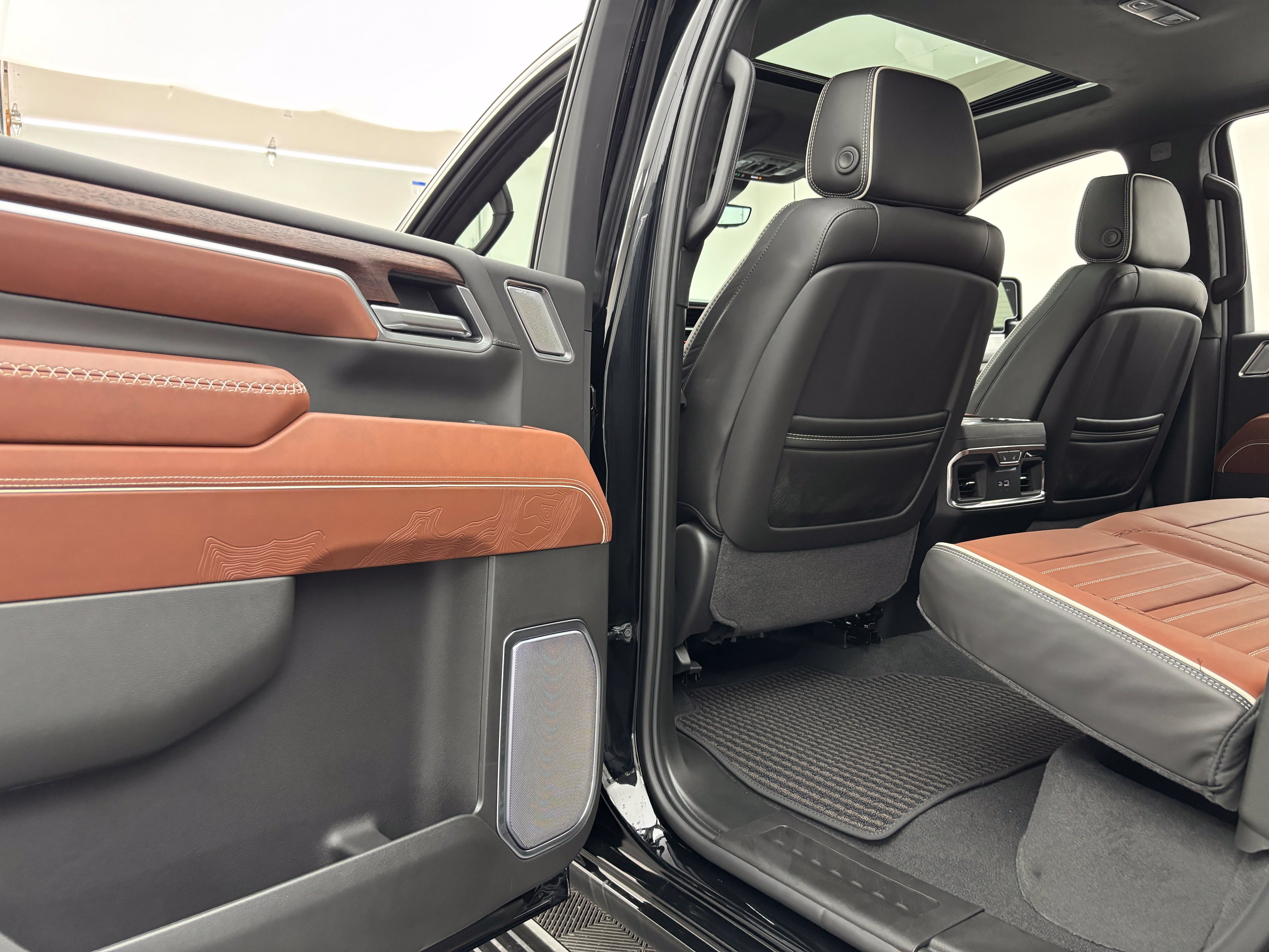 New 2026 GMC Sierra 2500 Denali Ultimate AWD/4WD image 44
