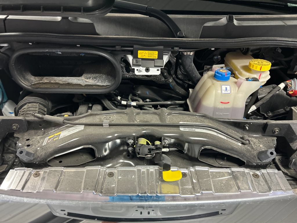 Used 2025 RAM ProMaster 2500 w/ U-Haul Equipment Group FWD image 23