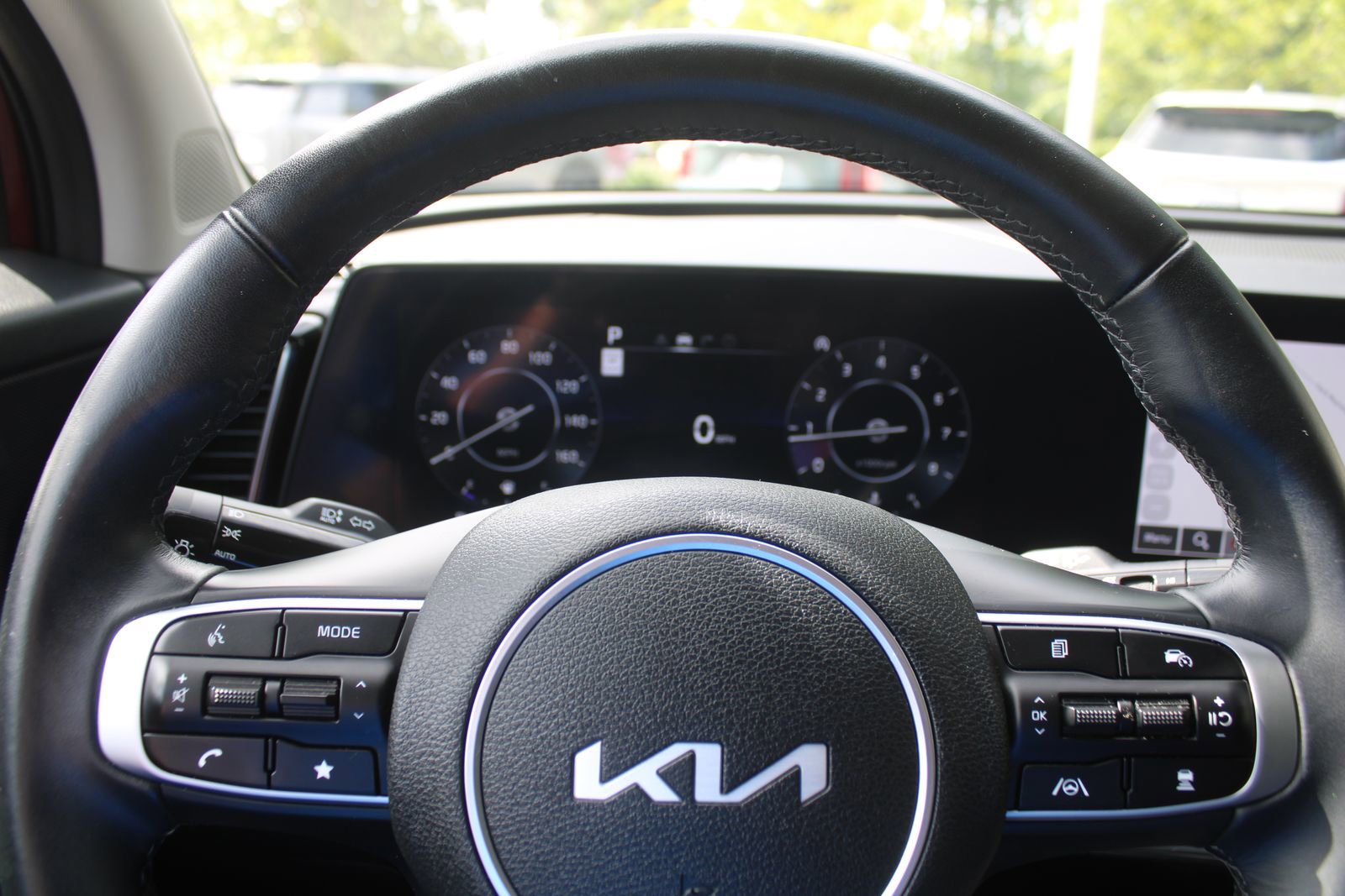 Certified 2025 Kia Sportage SX FWD image 27