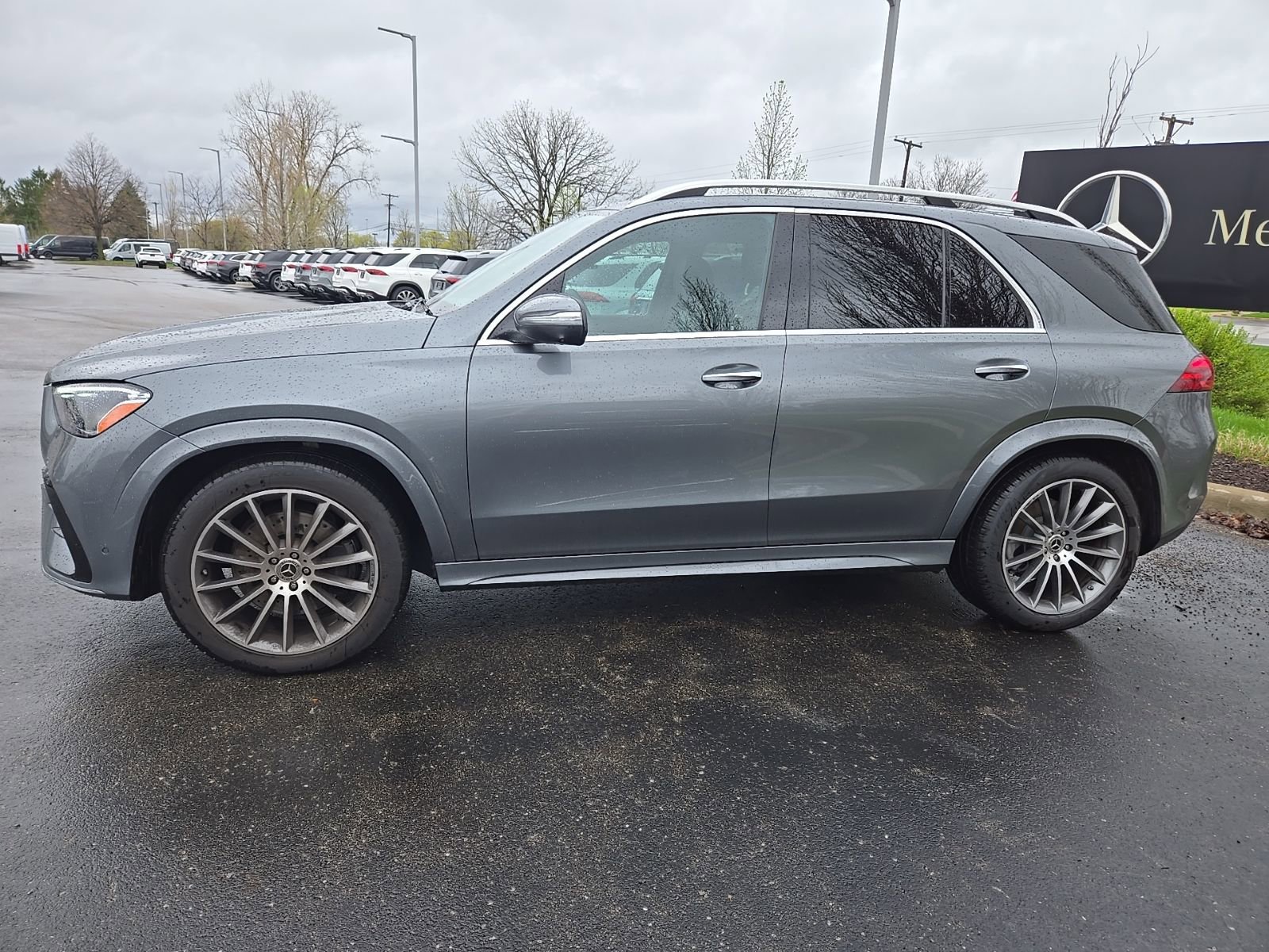 Used 2026 Mercedes-Benz GLE 450 4MATIC image 2